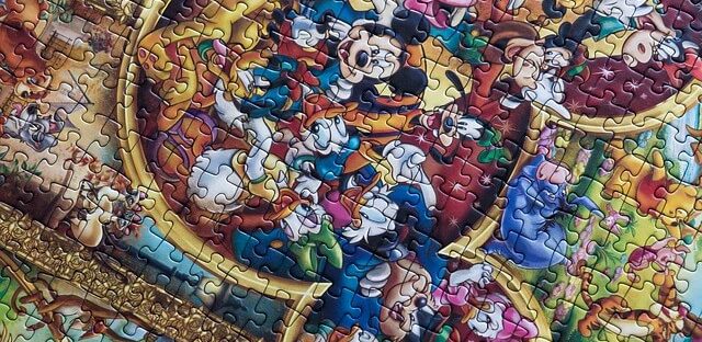 Puzzle z postaciami z bajek